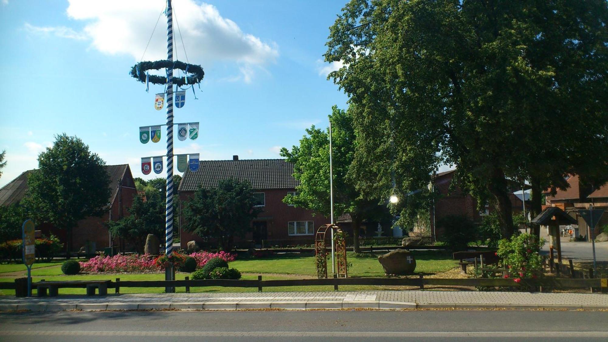 Hotel Am Rosenplatz,24 Stunden Check In, Kostenfreie Parkplaetze Brechtorf Екстериор снимка